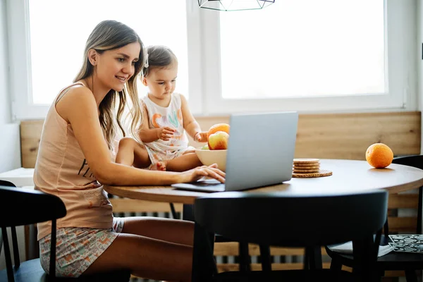 Stay Mother Home Sitting Kitchen Getting Work Done While Her — Stock Photo, Image