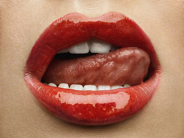 Schoonheid rode lippen make-up detail — Stockfoto