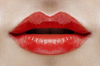 Dişi Dudaklar Yaklaş