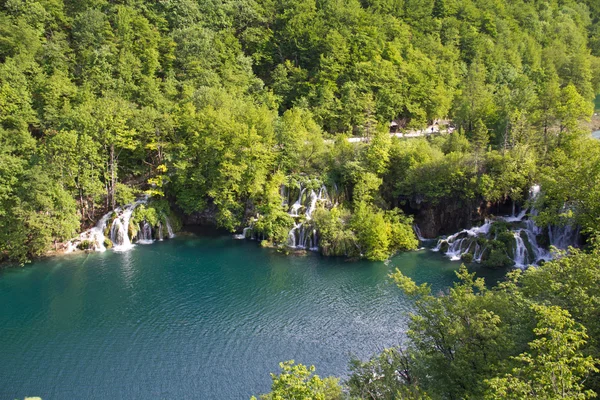 Parc national des lacs de Plitvice en Croatie — Photo