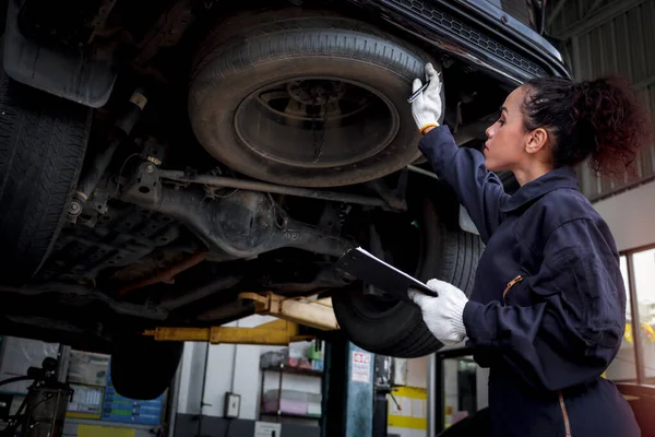 Female Auto Mechanic Work Garage Car Service Technician Woman Check — Foto de Stock