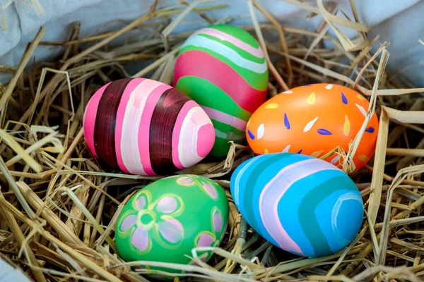 Colorful Easter Eggs Straw Nest Festival Holiday Spring Coming Easter — ストック写真