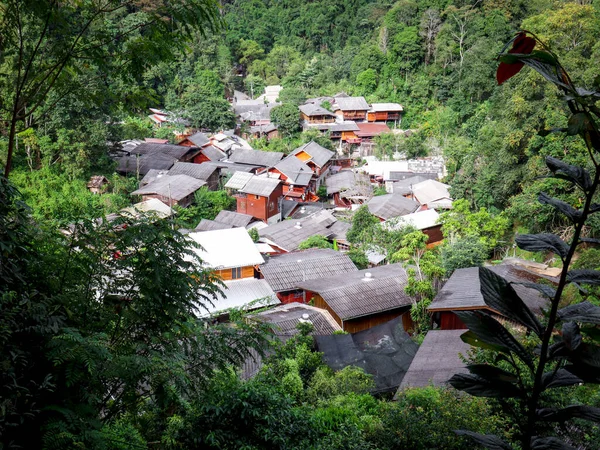 Mae Kampong Famosa Atração Turística Pequena Aldeia Localizada Montanha Província — Fotografia de Stock