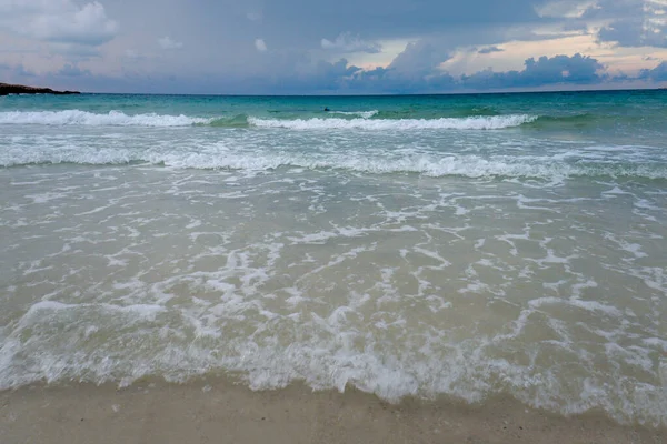 Hermosa Escena Natural Playa Arena Tropical Verano Con Mar Azul —  Fotos de Stock