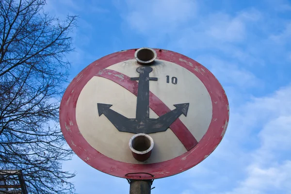 Navigation par signes, avec l'image des ancres croisées — Photo