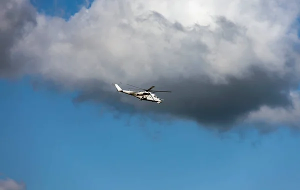 Helicóptero Ataque Blanco Misión Mantenimiento Paz Las Naciones Unidas Vuelo — Foto de Stock