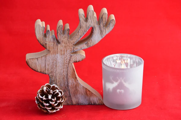 Ed Fondo de Navidad con tres candelabros de té brillo decoración con renos en él — Foto de Stock