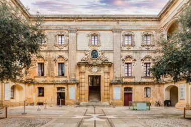 Mdina 'daki Vilhena Sarayı, Malta adasının merkezinde.