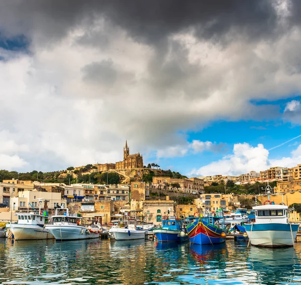 Hamnen Gozo Med Sina Fiskebåtar Malta Södra Europa — Stockfoto