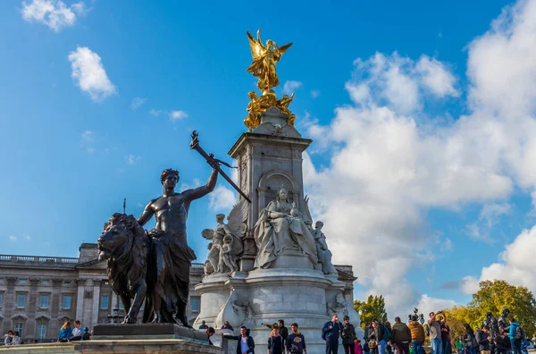 Drottningen Victoria Memorial Buckingham Royal Palace London England Storbritannien — Stockfoto