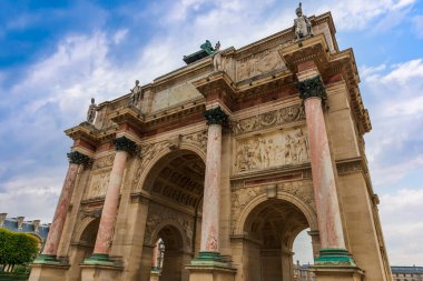 Atlıkarıncanın zafer kemeri, Tuileries bahçesinde, Louvre Sarayı, Paris, Fransa