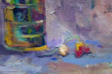 Yağlı boyalarla yapılan resim gibi hayat, içinde güzel bir buket yaban çiçeği olan cam bir vazoyu tasvir ediyor. Renklerin ahenkli bir kombinasyonu yaz havasını taşır..