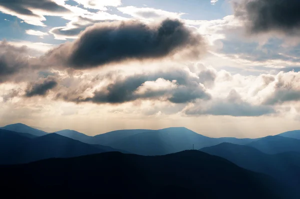 Cárpatos montañas — Foto de Stock