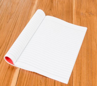 Tahtada boş bir kitap açıldı.