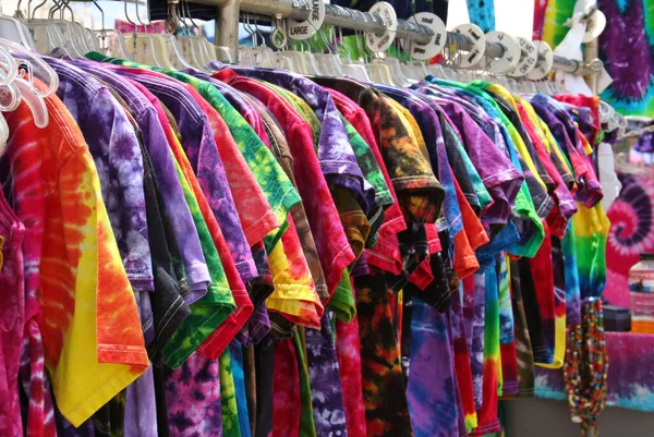 Koszulki Krawat Farbowane Sprzedaż Festiwalu — Zdjęcie stockowe
