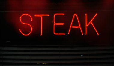 Fotoğraf: Neon Neon Deniz Ürünleri Restoranı İşaretleri Biftek