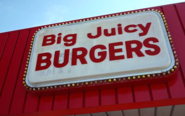 Hamburger Lokantası Tabelası - Büyük, sulu burgerler