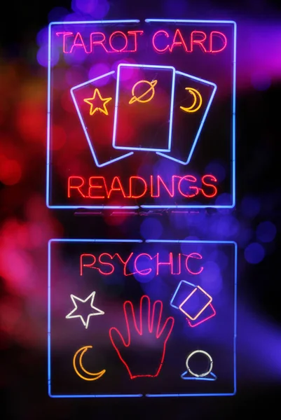 Tarot Card and Psychic Readings Neon Sign Composite Photograph — Stock Photo, Image