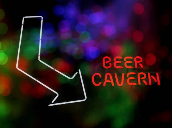 Neon Beer Cavern Skylt Med Pil — Stockfoto