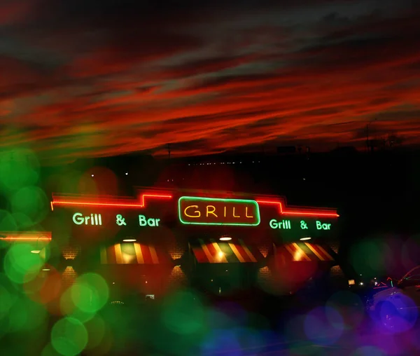 Churrasqueira Bar Restaurante Com Sunset Photo Composite — Fotografia de Stock