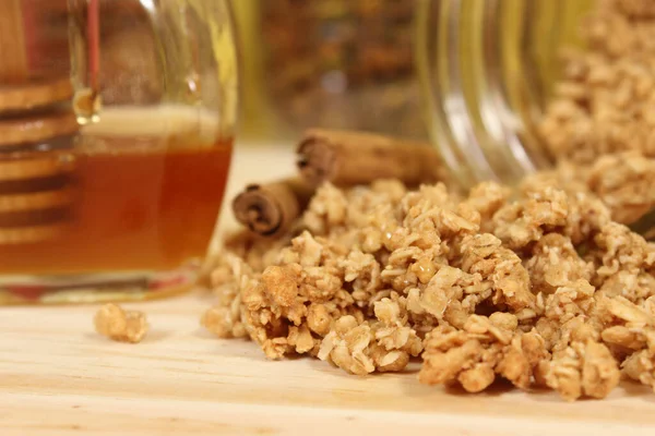 Honey Dipper Granola Cinnamon — Stock Photo, Image
