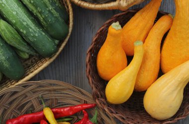 Organik Yaz Sebze Hasadı Açık Masa 'da