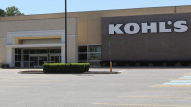 Tyler, TX - 21 Nisan 2019: Kohl 's Mağazası Tyler, TX