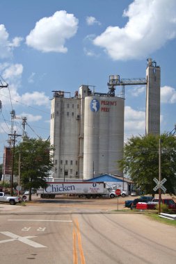 Pittsburg TX - Pilgrim 'in Gurur İşleme Tesisi Pittsburg, TX