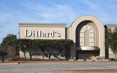 Tyler, TX - 22 Kasım 2018 Dillards Mağazası Tyler Texas 'taki Broadway Meydanı Alışveriş Merkezi' nde