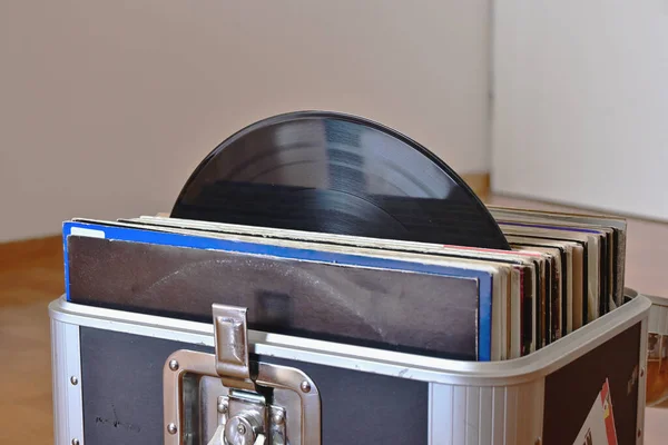 Lot Vinyl Record Record Case Record Protruding Its Case — Stock Photo, Image
