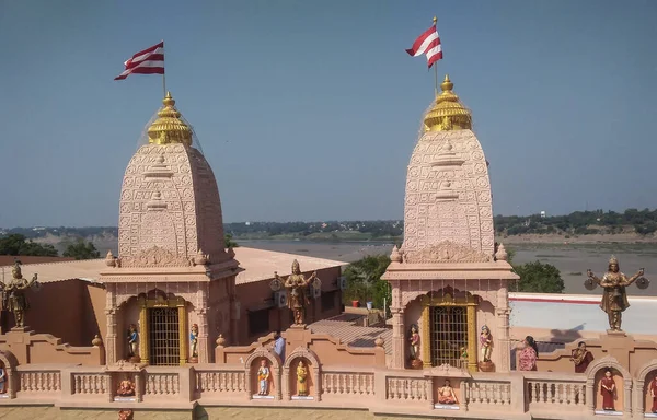 Παλιός Ινδουιστικός Ναός Από Nilakanth Dham Poich Gujarat Της Ινδίας — Φωτογραφία Αρχείου