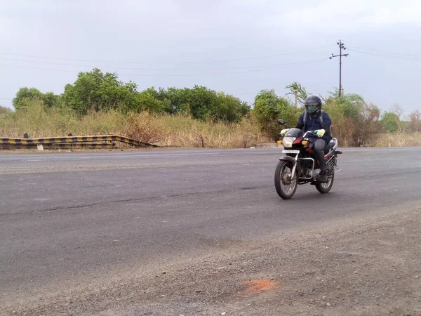 Vadodara Gujarat Mayo 2021 Bicicleta Carretera — Foto de Stock