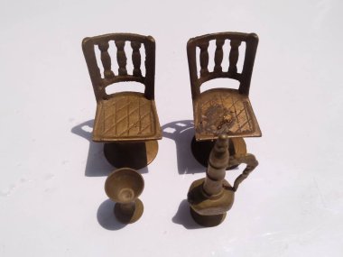 Araç ve beyaz arkaplan