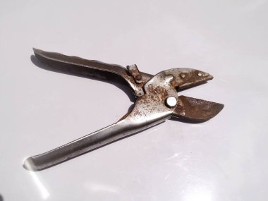 Araç ve beyaz arkaplan