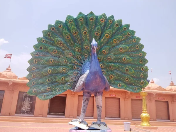 Estatua Dios Hindú Nilkanth Dham Poicha Gujarat India — Foto de Stock