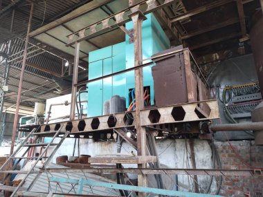 Vadodara Gujarat 'tan sanayi fabrikası ve makine