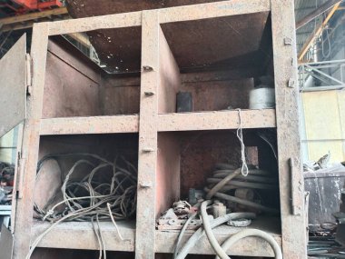 Vadodara Gujarat 'tan sanayi fabrikası ve makine