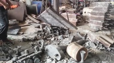 Makinedeki fabrika fabrikası.