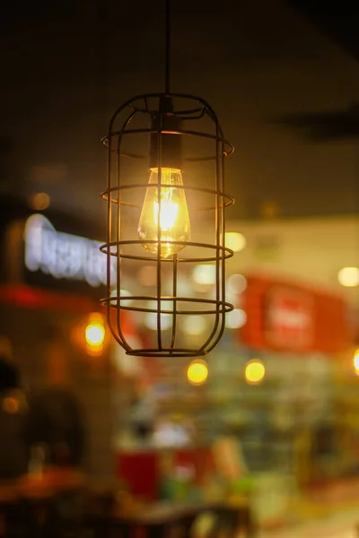 Ampoule Vintage Lampe Suspendue Avec Fond Flou Café Inde Pour — Photo