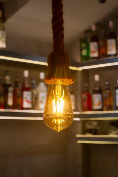 Ampoule Vintage Lampe Suspendue Avec Fond Flou Café Inde Pour — Photo