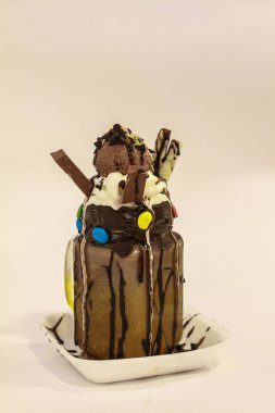 Zengin desenli Kırsal Cam Kavanozda Çikolatalı Dondurma