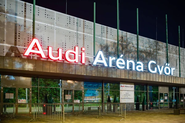 Gyor Hongarije September 2020 Nachtzicht Van Audi Arena Gyor Zaal — Stockfoto