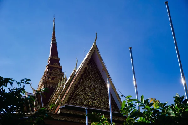Preah Promh Rath Pagoda 'nın güzel mimarisi Siem Reap, Kamboçya