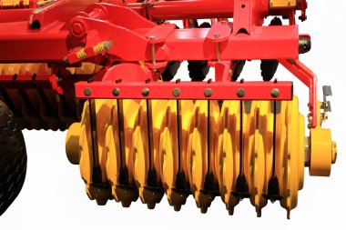 Ekinler için yetiştirici. İzole görüntü. Modern tarım makineleri