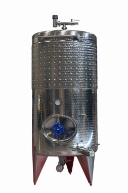 Paslanmaz çelik konteynır. Yiyecek sıvılarının depolama ve işleme kapasitesi. İzole edilmiş resim.