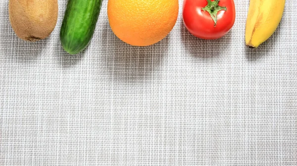 Frutas Legumes Diferentes Fundo Leve Quadro Espaço Para Texto Espaço — Fotografia de Stock