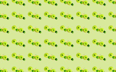 Yeşil arka planda meyve ve sebze deseni. Yemek diyeti şablonu. Yazdırma, şablon.