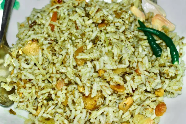 Arroz Frito Com Fatias Tomate Pimentas Verdes Mianmar Myanmar Famoso — Fotografia de Stock