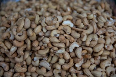 Mahane Yehuda Pazarı, Kudüs, İsrail 'de satılık kaju fıstığı.