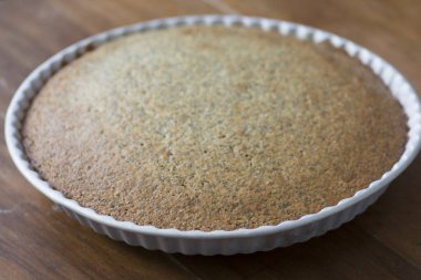 Ev yapımı Haşhaş Tohumu Keki 